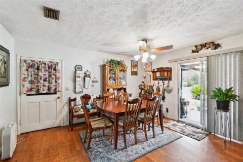 House in Jacksonville, Florida 3 bedrooms, 195.09 sq.m. № 1853042 - photo 8