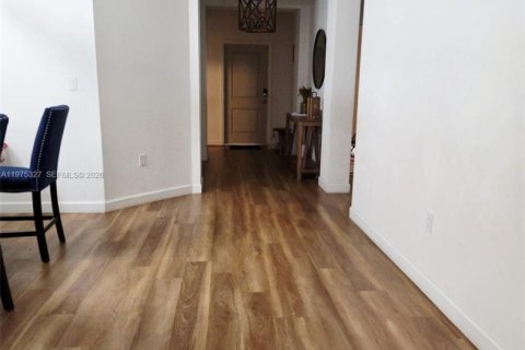 Купить виллу или дом в Хомстед, Флорида 4 спальни, 176.05м2, № 2040132 - фото 4