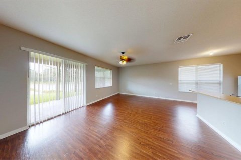 Casa en alquiler en Orlando, Florida, 4 dormitorios, 217.86 m2 № 1911798 - foto 12