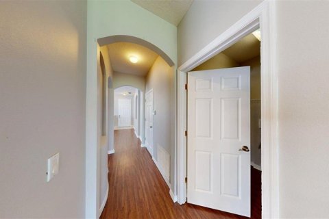 Casa en alquiler en Orlando, Florida, 4 dormitorios, 217.86 m2 № 1911798 - foto 20