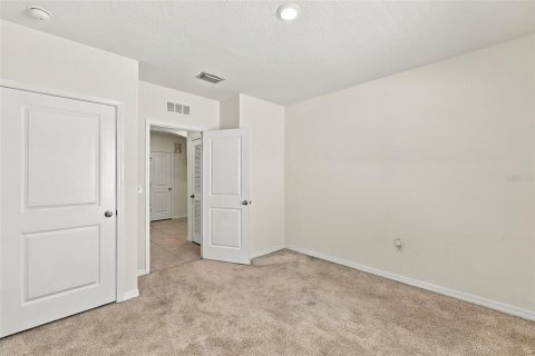 House in Plant City, Florida 4 bedrooms, 171.5 sq.m. № 2429537 - photo 30
