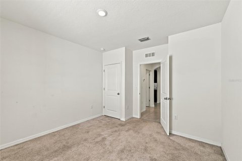 House in Plant City, Florida 4 bedrooms, 171.5 sq.m. № 2429537 - photo 29
