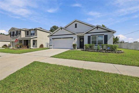 House in Plant City, Florida 4 bedrooms, 171.5 sq.m. № 2429537 - photo 2