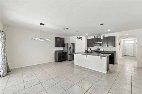 House in Plant City, Florida 4 bedrooms, 171.5 sq.m. № 2429537 - photo 17
