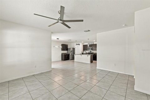 House in Plant City, Florida 4 bedrooms, 171.5 sq.m. № 2429537 - photo 14