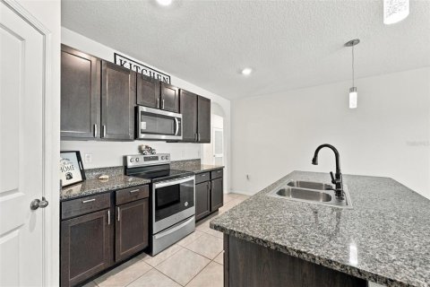 House in Plant City, Florida 4 bedrooms, 171.5 sq.m. № 2429537 - photo 19