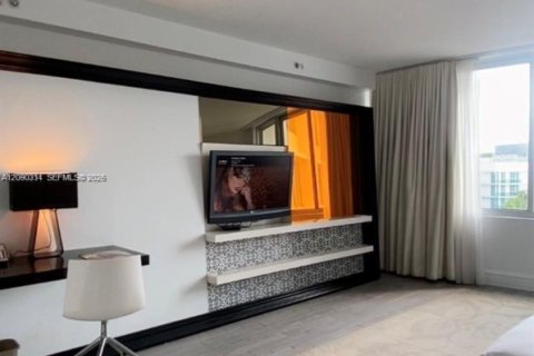 Copropriété à louer à Miami Beach, Floride: 43.29 m2 № 2382639 - photo 5
