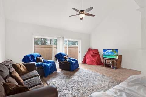 House in Lake Mary, Florida 3 bedrooms, 159.05 sq.m. № 1534597 - photo 11