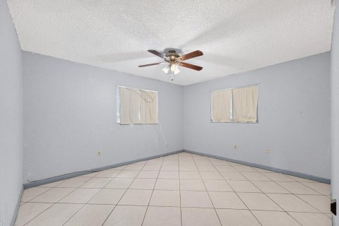 Villa ou maison à vendre à Miramar, Floride: 2 chambres, 94.76 m2 № 2192025 - photo 11
