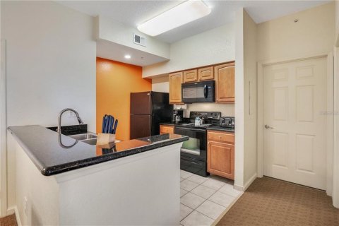 Copropriété à vendre à Orlando, Floride: 2 chambres, 100.33 m2 № 2195466 - photo 3