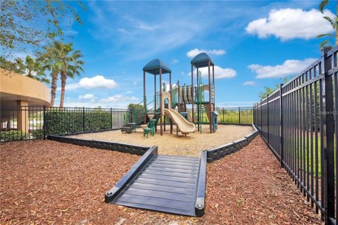 Copropriété à vendre à Orlando, Floride: 2 chambres, 100.33 m2 № 2195466 - photo 27