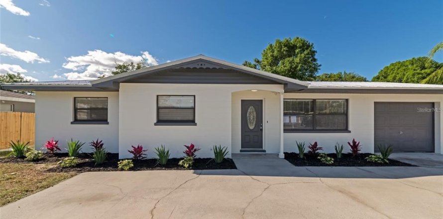 Casa en Bradenton, Florida 3 dormitorios, 108.42 m2 № 1798649