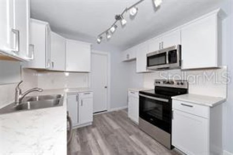 Casa en venta en Bradenton, Florida, 3 dormitorios, 108.42 m2 № 1798649 - foto 4