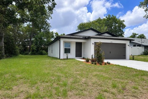 Villa ou maison à vendre à Spring Hill, Floride: 2 chambres, 95.88 m2 № 2141501 - photo 9