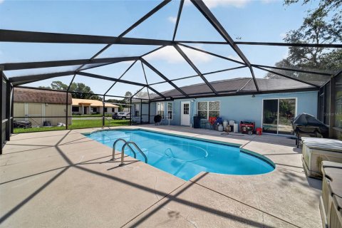 House in Ocala, Florida 3 bedrooms, 160.07 sq.m. № 2215499 - photo 2