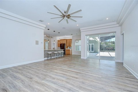 Casa en venta en Seffner, Florida, 5 dormitorios, 377 m2 № 1823332 - foto 17