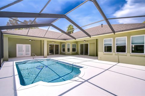 Casa en venta en Seffner, Florida, 5 dormitorios, 377 m2 № 1823332 - foto 5