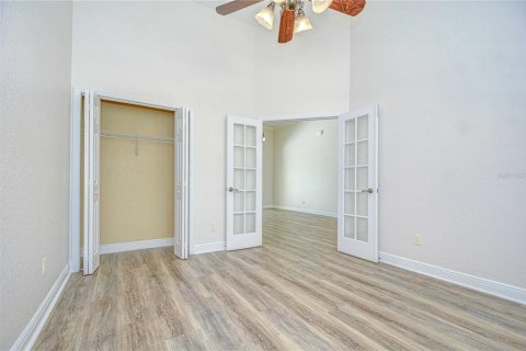 Casa en venta en Seffner, Florida, 5 dormitorios, 377 m2 № 1823332 - foto 11