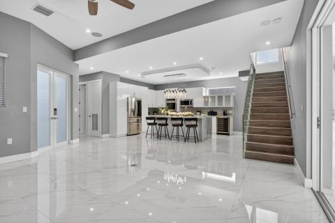 Condo in Margate, Florida, 2 bedrooms  № 2177310 - photo 7