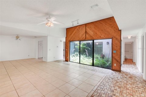 Villa ou maison à vendre à Winter Springs, Floride: 3 chambres, 167.78 m2 № 1903453 - photo 5