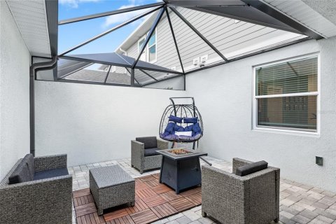 Townhouse in Sarasota, Florida 3 bedrooms, 164.99 sq.m. № 2210592 - photo 16