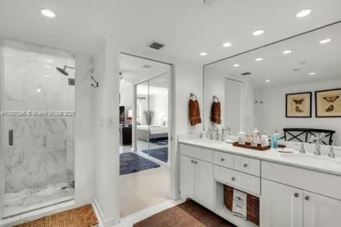 Condo in Key Biscayne, Florida, 4 bedrooms  № 1959307 - photo 21