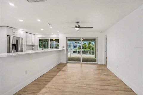 Villa ou maison à vendre à Punta Gorda, Floride: 3 chambres, 200.11 m2 № 2198255 - photo 17