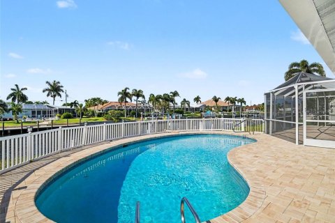 Villa ou maison à vendre à Punta Gorda, Floride: 3 chambres, 200.11 m2 № 2198255 - photo 5