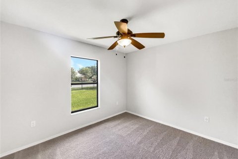 Villa ou maison à vendre à Dundee, Floride: 4 chambres, 157.75 m2 № 1840209 - photo 5