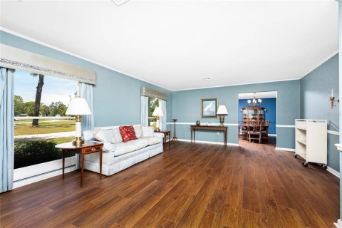 House in Englewood, Florida 4 bedrooms, 219.9 sq.m. № 1906238 - photo 5