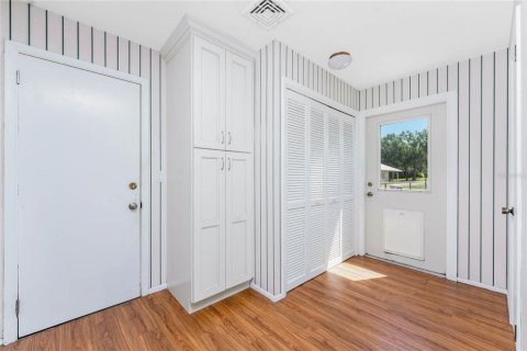 House in Englewood, Florida 4 bedrooms, 219.9 sq.m. № 1906238 - photo 24