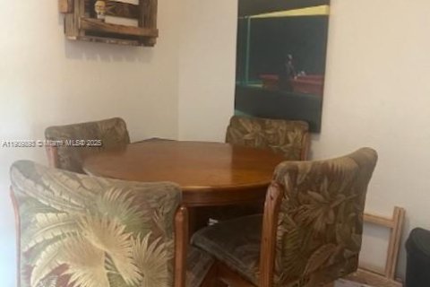 Appartement à louer à Miami, Floride: 1 chambre, 60.39 m2 № 1965230 - photo 1