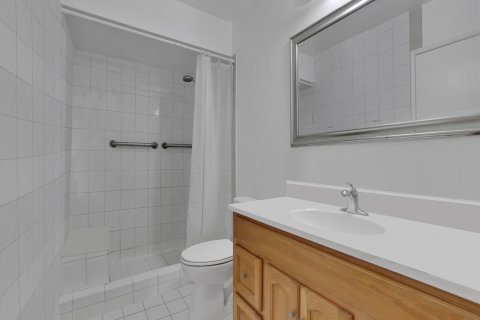 Condo in Miami, Florida, 3 bedrooms  № 2246337 - photo 14