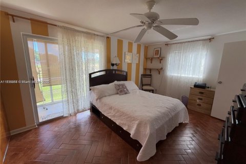 Condo in Delray Beach, Florida, 1 bedroom  № 1820117 - photo 13