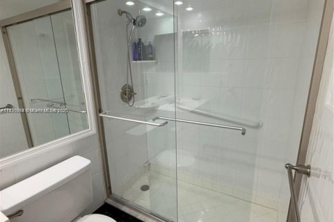 Condo in Delray Beach, Florida, 1 bedroom  № 1820117 - photo 2