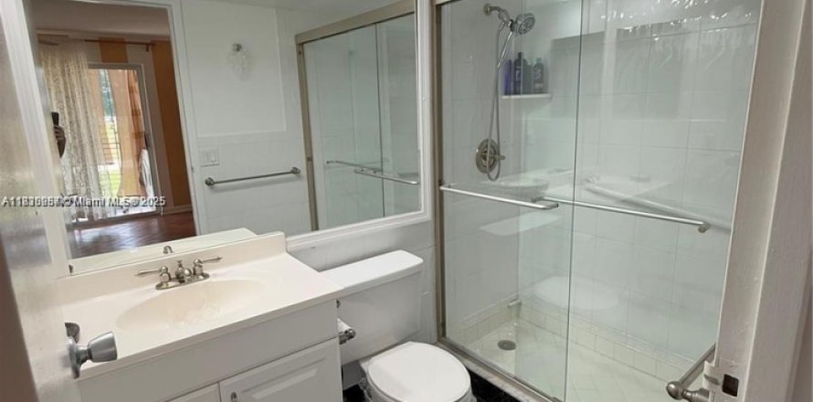 Condo in Delray Beach, Florida, 1 bedroom  № 1820117