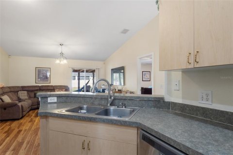 House in Kissimmee, Florida 3 bedrooms, 145.21 sq.m. № 1815202 - photo 12