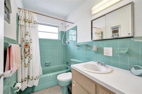 Copropriété à louer à Hollywood, Floride: 1 chambre, 60.39 m2 № 2251371 - photo 19