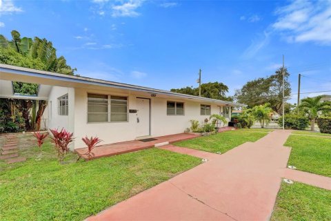Copropriété à louer à Hollywood, Floride: 1 chambre, 60.39 m2 № 2251371 - photo 2