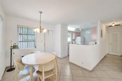 Copropriété à louer à Hollywood, Floride: 1 chambre, 60.39 m2 № 2251371 - photo 8