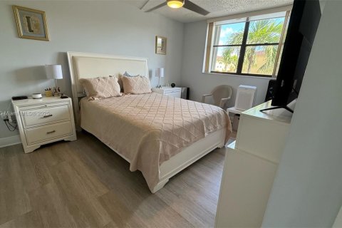 Condominio en venta en Miami, Florida, 2 dormitorios, 76.83 m2 № 1874509 - foto 20