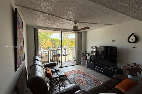 Condominio en venta en Miami, Florida, 2 dormitorios, 76.83 m2 № 1874509 - foto 4