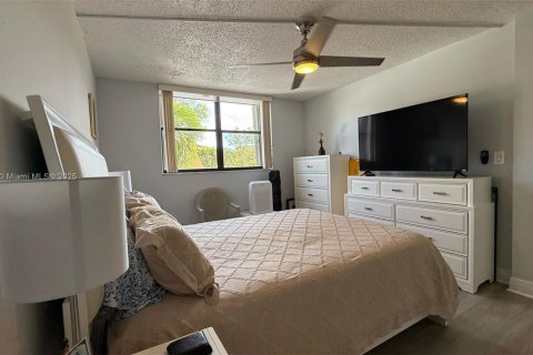 Condominio en venta en Miami, Florida, 2 dormitorios, 76.83 m2 № 1874509 - foto 22