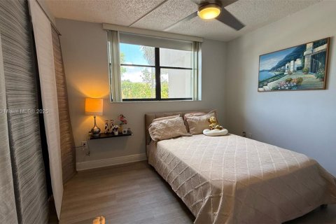 Condominio en venta en Miami, Florida, 2 dormitorios, 76.83 m2 № 1874509 - foto 29