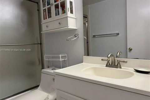 Condominio en venta en Miami, Florida, 2 dormitorios, 76.83 m2 № 1874509 - foto 27