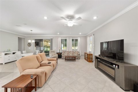 House in Ocala, Florida 2 bedrooms, 183.48 sq.m. № 1571732 - photo 10