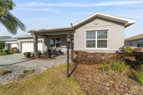 House in Ocala, Florida 2 bedrooms, 183.48 sq.m. № 1571732 - photo 3