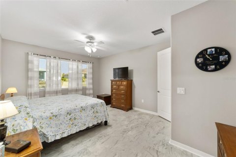 House in Ocala, Florida 2 bedrooms, 183.48 sq.m. № 1571732 - photo 24