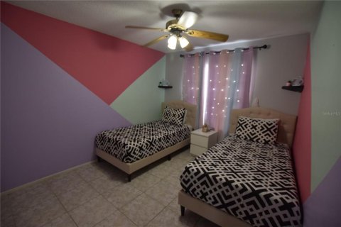Casa en alquiler en Kissimmee, Florida, 3 dormitorios, 155.98 m2 № 2103863 - foto 20