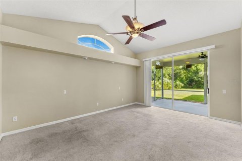House in Orlando, Florida 4 bedrooms, 227.24 sq.m. № 2349777 - photo 18